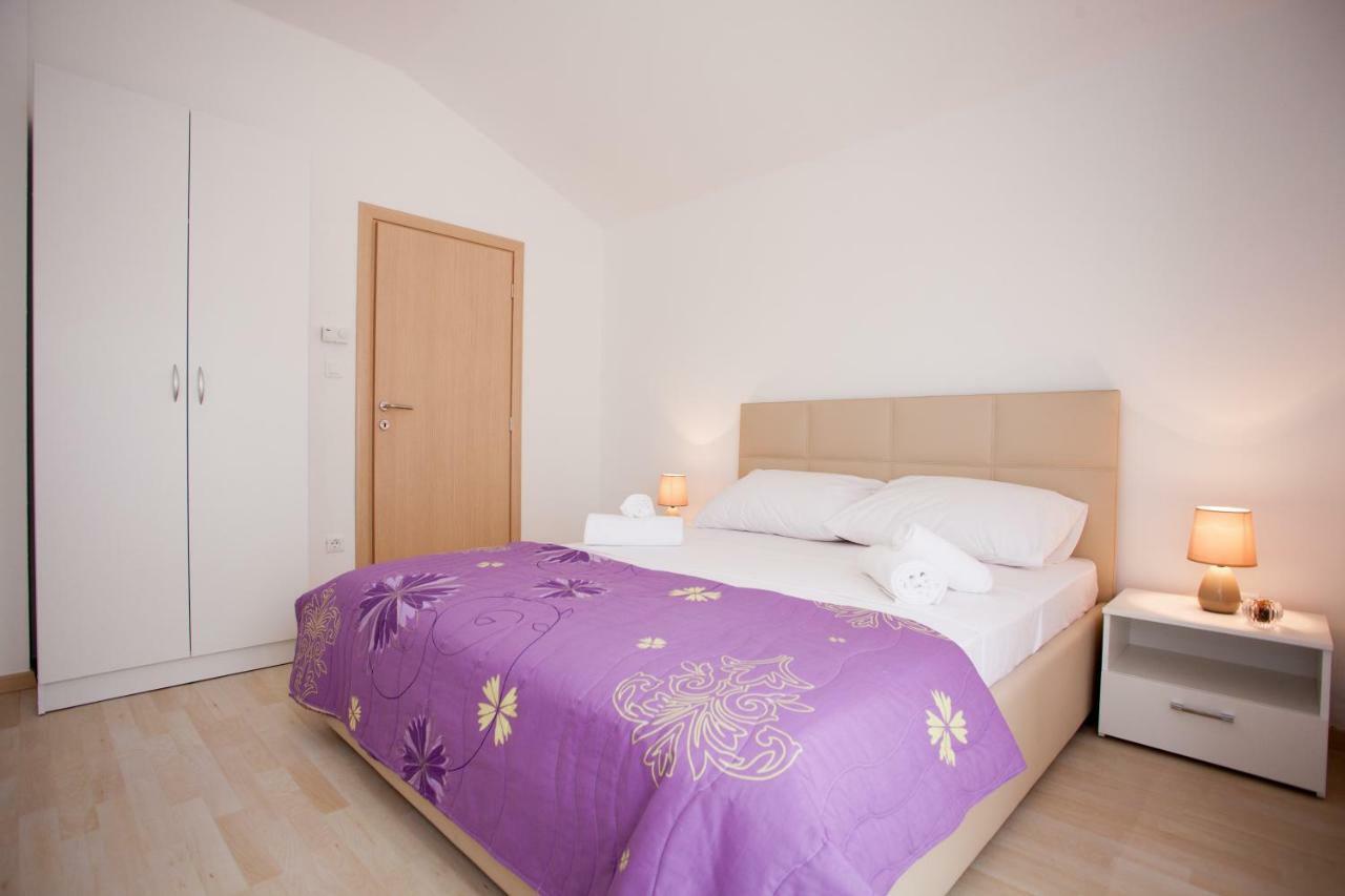 Apartments Mia Baška Voda Cameră foto